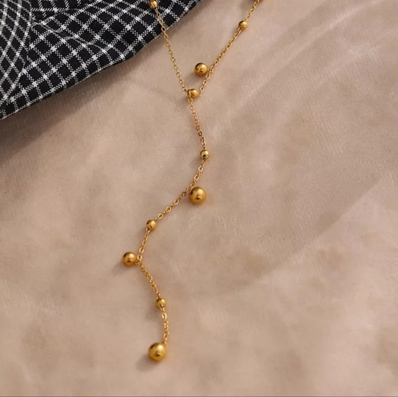 Elegant Bead Long Pendant Necklace - Picture 3 of 6